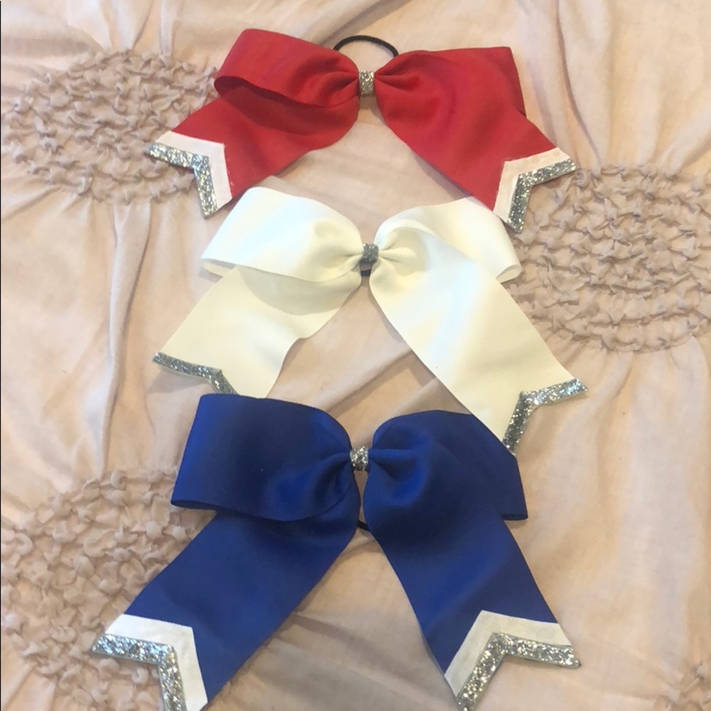 RED WHITE AND BLUE HAIR BOWS